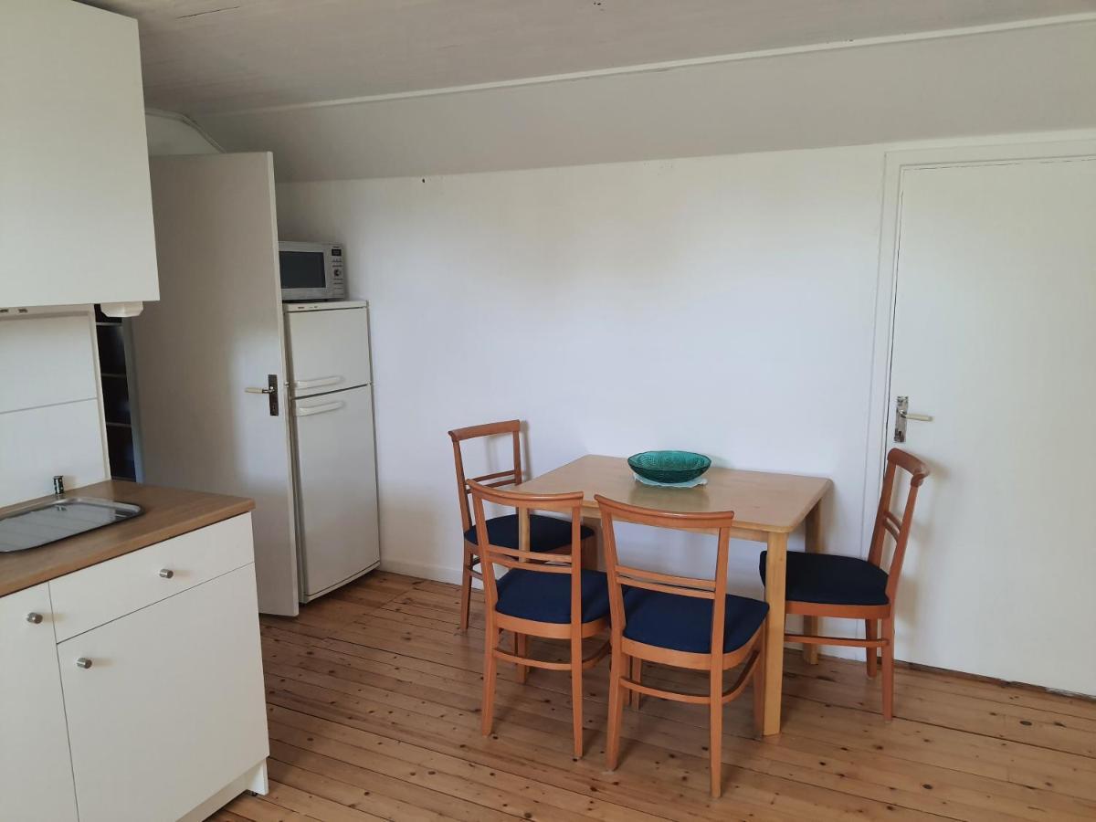 Liten Laegenhet 2 + 2 Pers Fagelfors Bagian luar foto