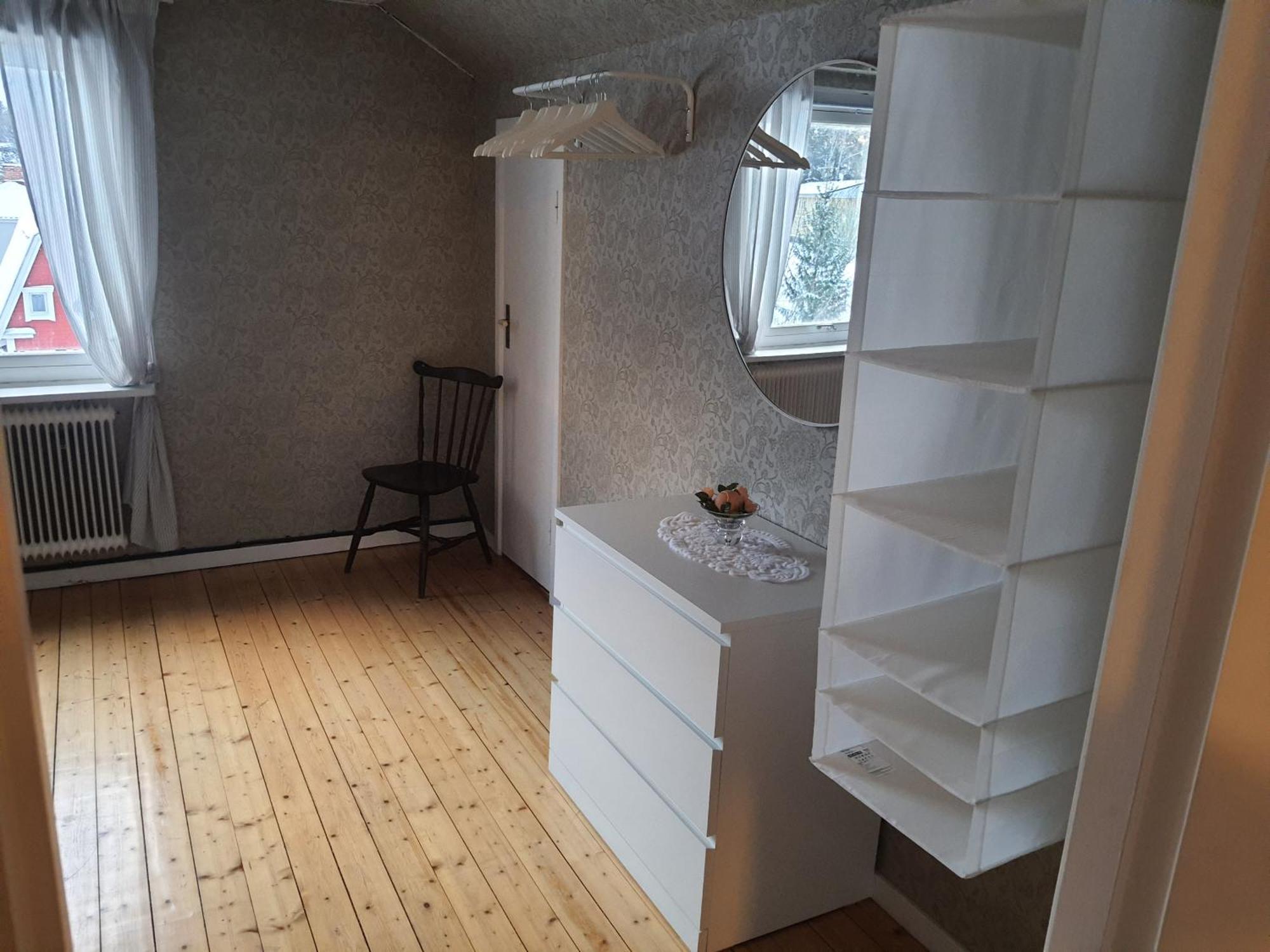 Liten Laegenhet 2 + 2 Pers Fagelfors Bagian luar foto